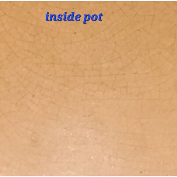 Watt Pottery Moon & Stars casserole, Dutch oven - Picture 7 of 10